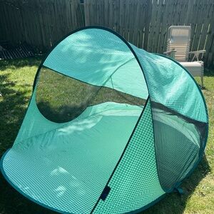 Baggu Green Gingham Pop Up Tent